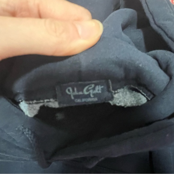 Brandy Melville Hoodie - Picture 4 of 4